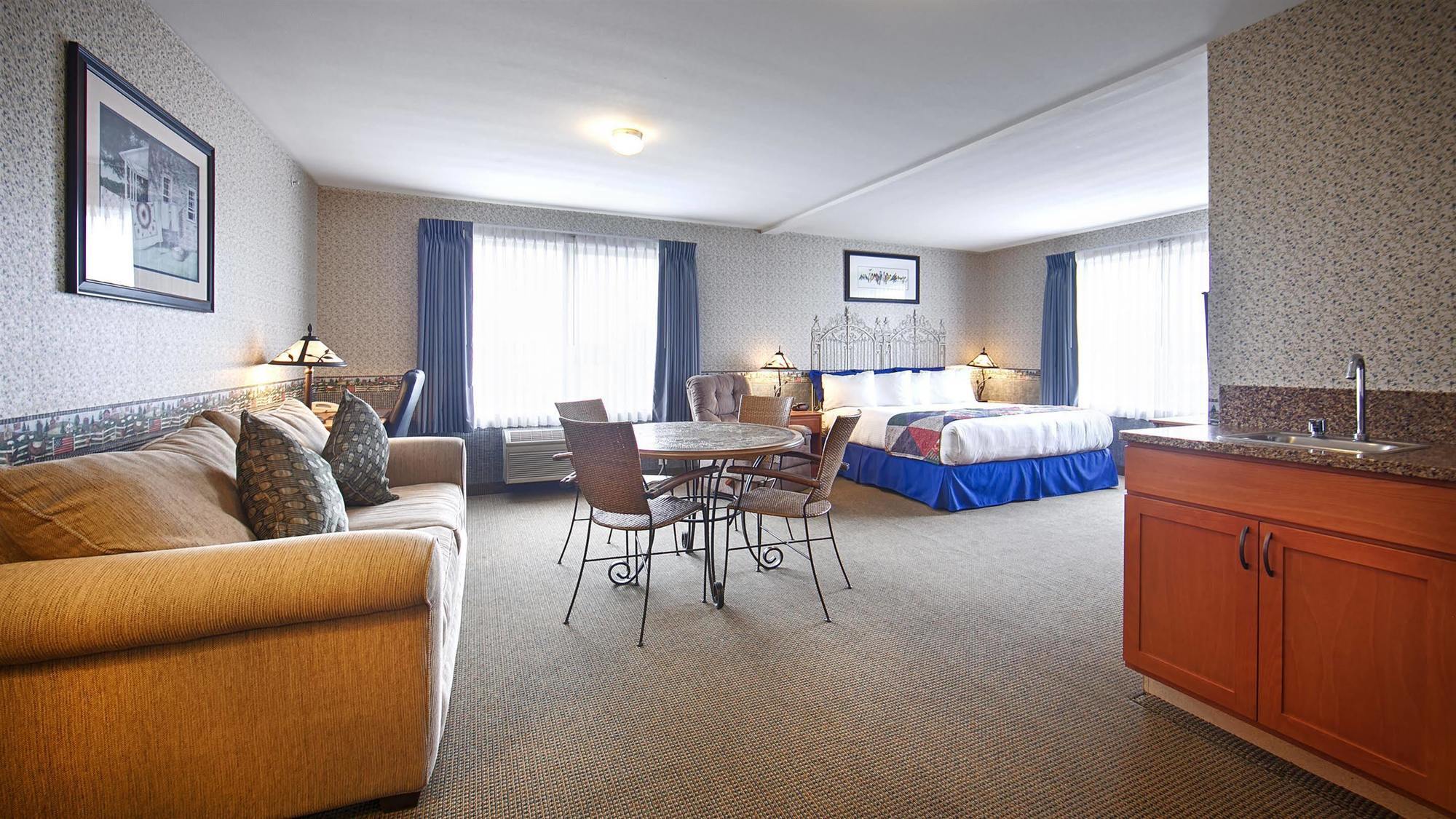 Best Western Bronco Inn Ritzville Экстерьер фото
